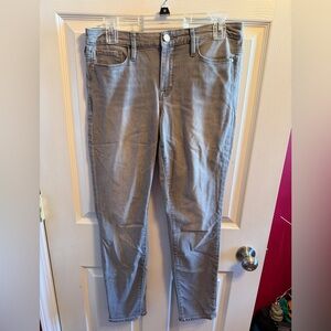 Athleta Women's Skulptek Skinny Jeans in Light Gray Sz 6